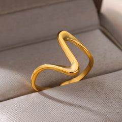 Gold Wave Adjustable Ring