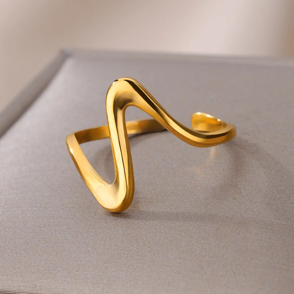 Gold Wave Adjustable Ring