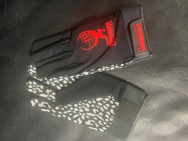 Strongman Unisex Grip Gloves (red logo)
